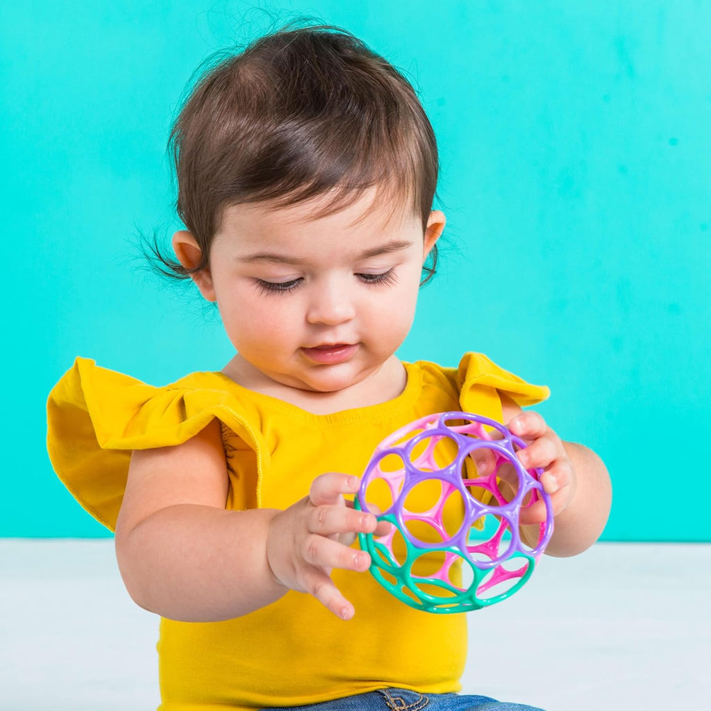 Bright Starts Oball Easy Grasp Classic Ball BPA-Free Infant Toy,Age Newborn and up, 4 Inches